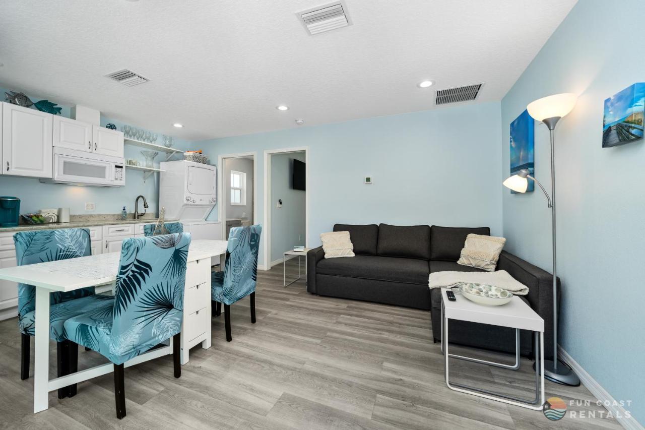 Dog Friendly Loft Steps From Beach With Gas Barbecue Grill And Upstairs Deck! New Smyrna Beach Exterior foto